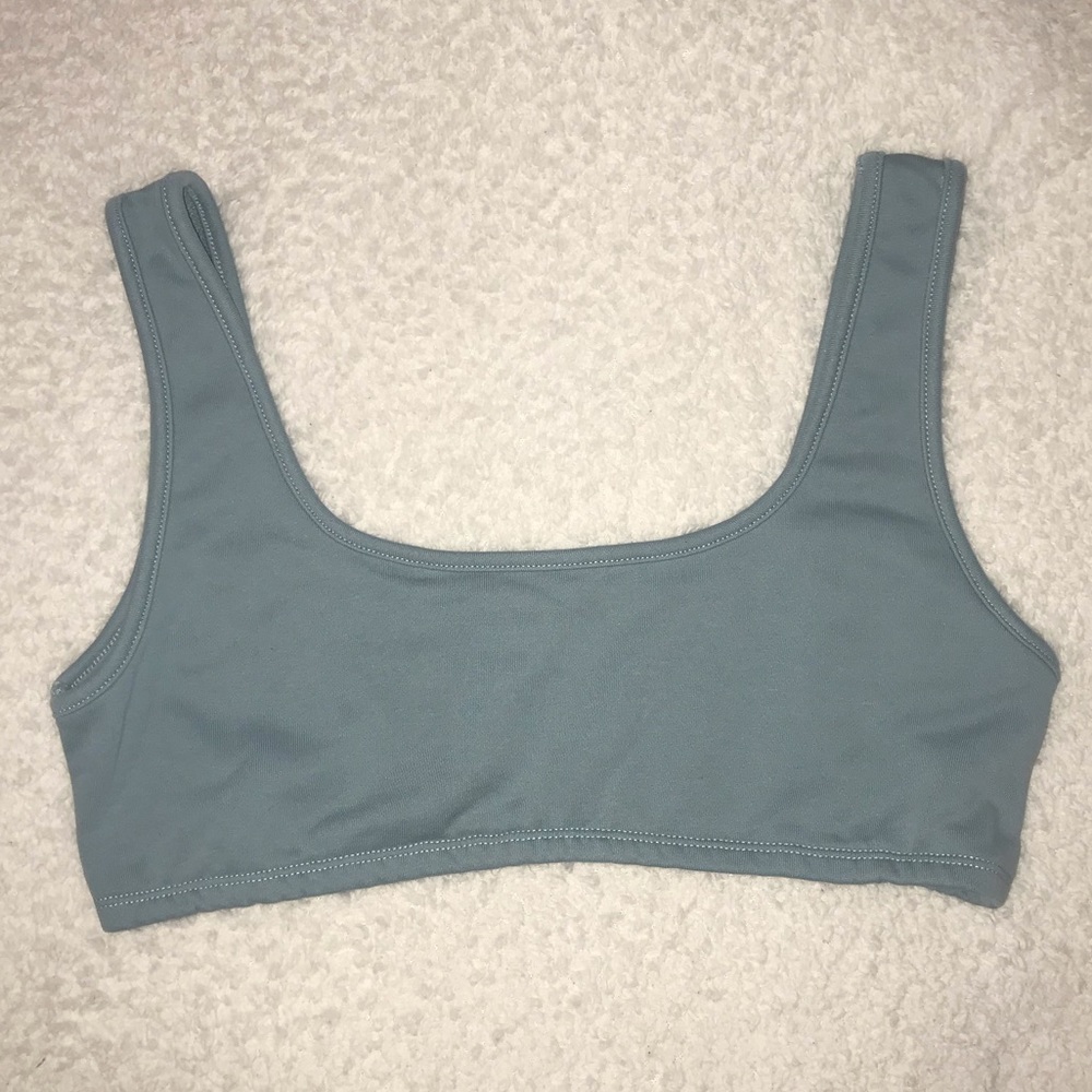 LAST CHANCE❗️ Fashion Nova Crop Top - Picture 2 of 3